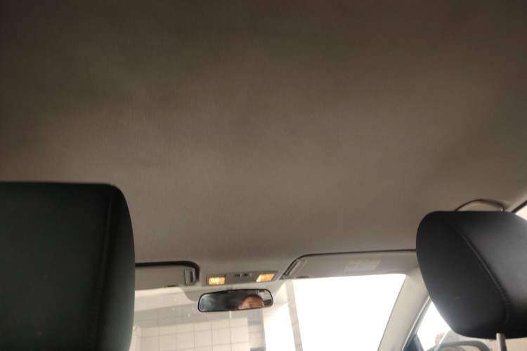 Used Mazda CX-7 2014 2.5L 2WD Fashion Edition Headliner