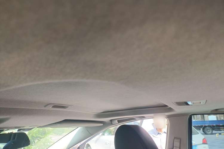 Used Mazda CX-7 2014 2.5L 2WD Premium Edition Headliner