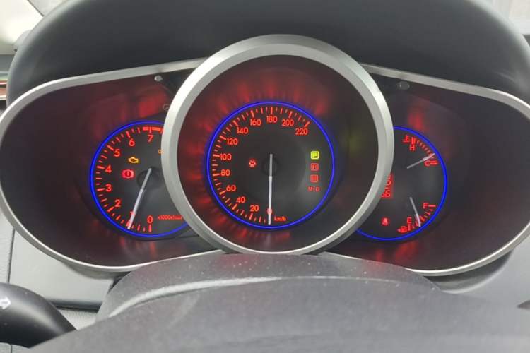 Used Mazda CX-7 2014 2.3T Smart All-Wheel-Drive Sport Edition Instrument Cluster