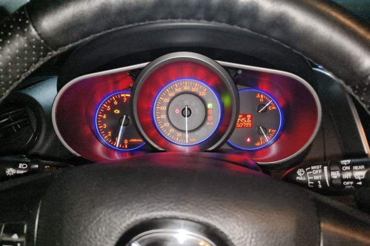 Used Mazda CX-7 2014 2.3T Smart All-Wheel-Drive Sport Edition Instrument Cluster