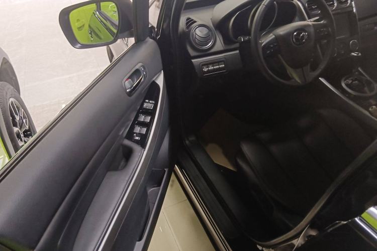 Used Mazda CX-7 2014 2.3T Smart All-Wheel-Drive Sport Edition Interior 2