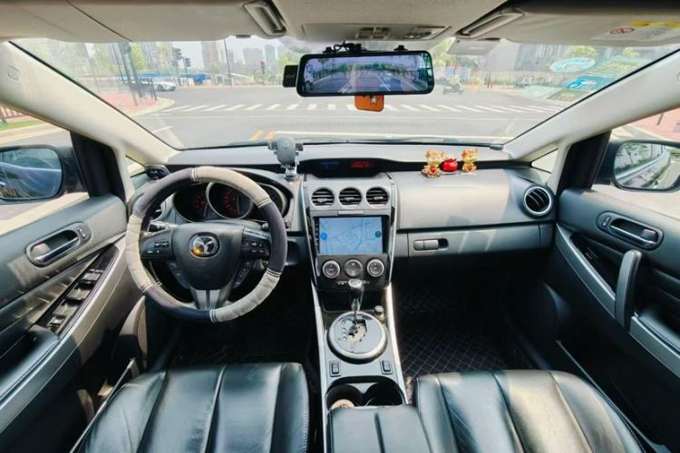 Used Mazda CX-7 2014 2.5L 2WD Luxury Edition Interior 2
