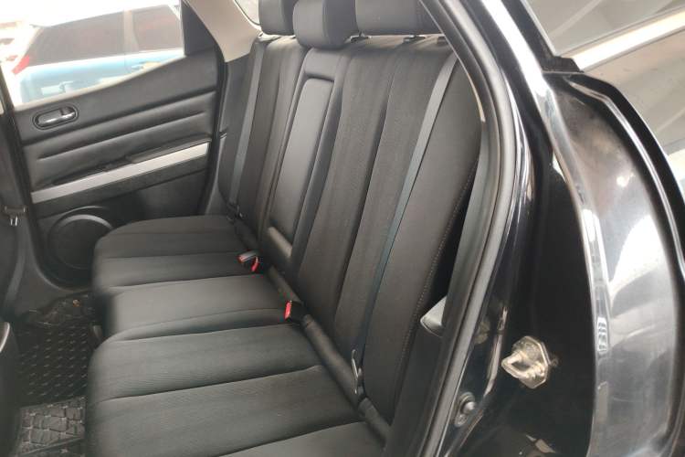 Used Mazda CX-7 2014 2.5L 2WD Fashion Edition Interior 4