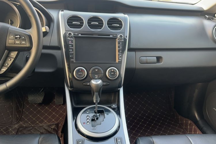 Used Mazda CX-7 2014 2.5L 2WD Premium Edition Interior 7