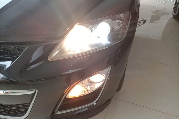 Used Mazda CX-7 2014 2.5L 2WD Premium Edition Left Front Headlight