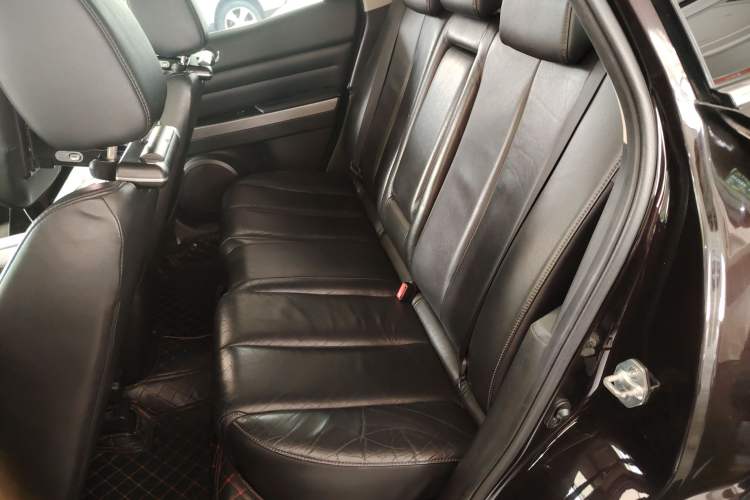Used Mazda CX-7 2014 2.5L 2WD Luxury Edition Left Rear Seat