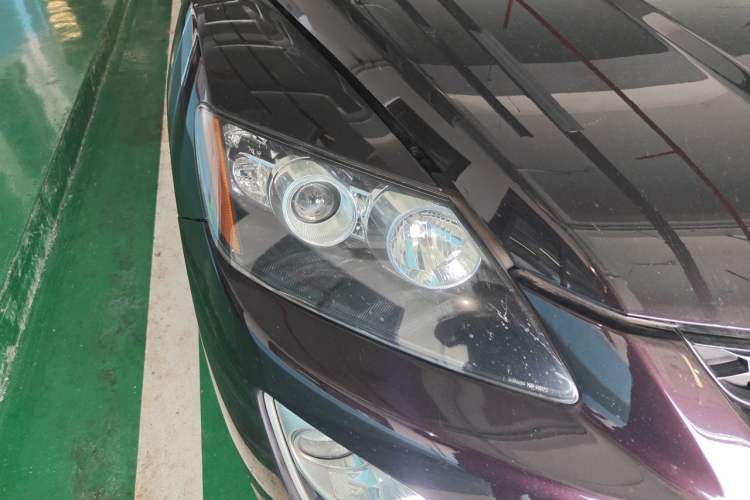 Used Mazda CX-7 2014 2.5L 2WD Luxury Edition Right Front Headlight