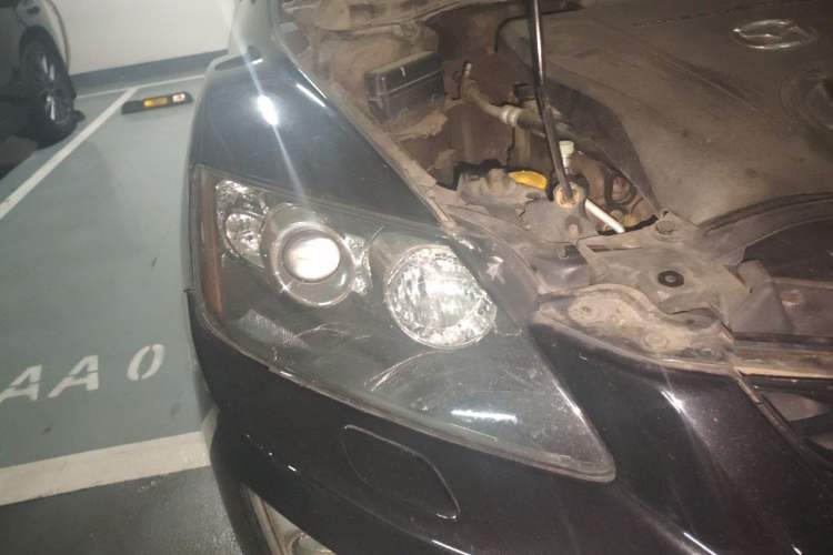 Used Mazda CX-7 2014 2.3T Smart All-Wheel Drive Supreme Edition Right Front Headlight