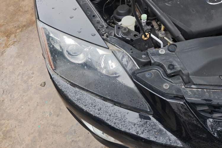 Used Mazda CX-7 2014 2.5L 2WD Luxury Edition Right Front Headlight