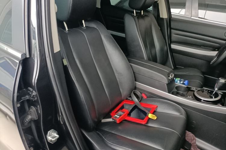 Used Mazda CX-7 2014 2.5L 2WD Premium Edition Right Front Seat