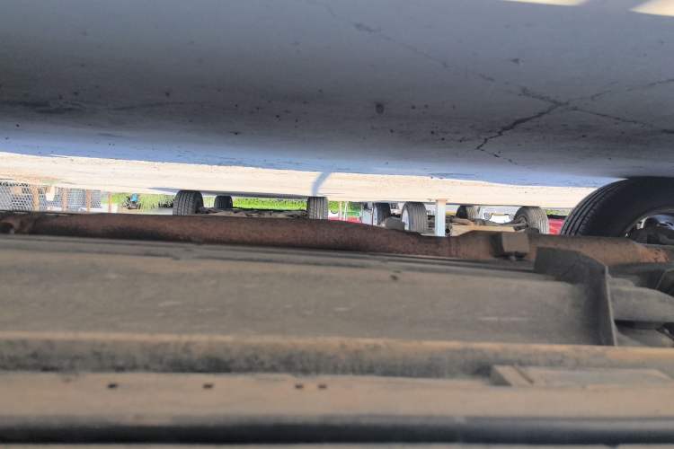 Used Mazda CX-7 2014 2.3T Smart All-Wheel Drive Supreme Edition Right Side Sill