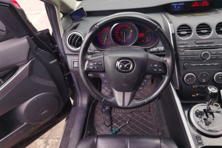 Used Mazda CX-7 2014 2.5L 2WD Luxury Edition Steering Wheel