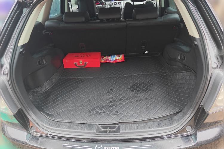 Used Mazda CX-7 2014 2.5L 2WD Luxury Edition Trunk