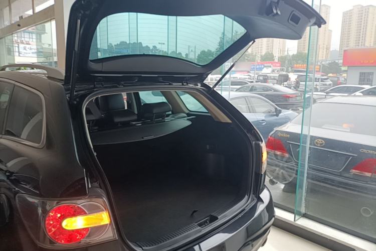 Used Mazda CX-7 2014 2.5L 2WD Premium Edition Trunk