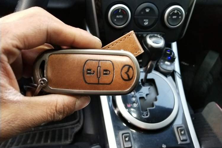 Used Mazda CX-7 2014 2.3T Smart All-Wheel Drive Supreme Edition Vehicle Key