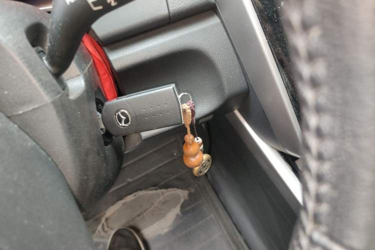 Used Mazda CX-7 2014 2.5L 2WD Fashion Edition Vehicle Key