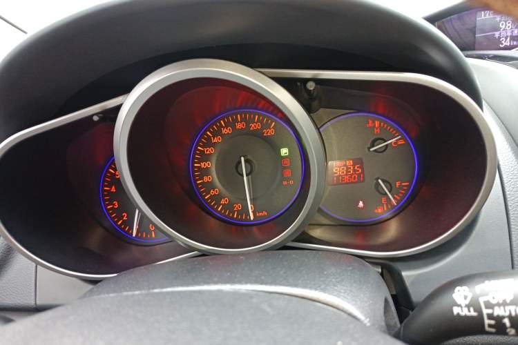 Used Mazda CX-7 2014 2.5L 2WD Premium Edition Instrument Cluster