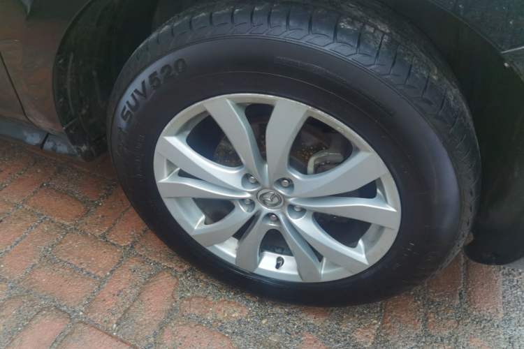 Used Mazda CX-7 2014 2.3T Smart All-Wheel-Drive Sport Edition Right Front Wheel Hub