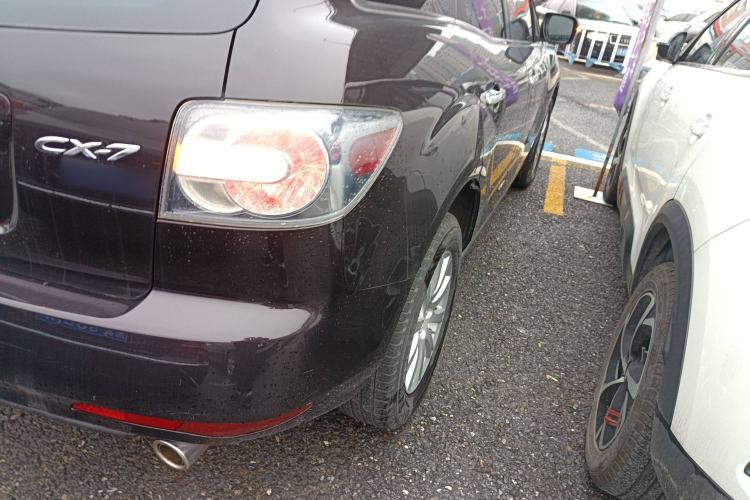 Used Mazda CX-7 2014 2.5L 2WD Premium Edition Right Rear Taillight