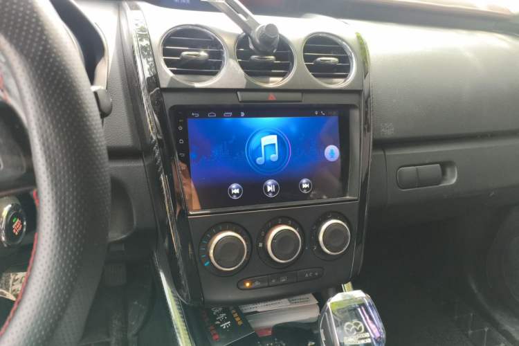 Used Mazda CX-7 2014 2.5L 2WD Fashion Edition Audio And AC Panel