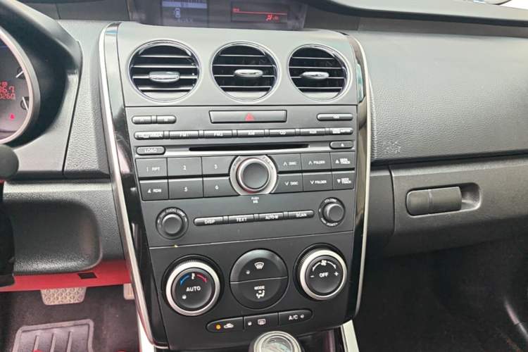 Used Mazda CX-7 2014 2.3T Smart All-Wheel-Drive Sport Edition Audio And AC Panel