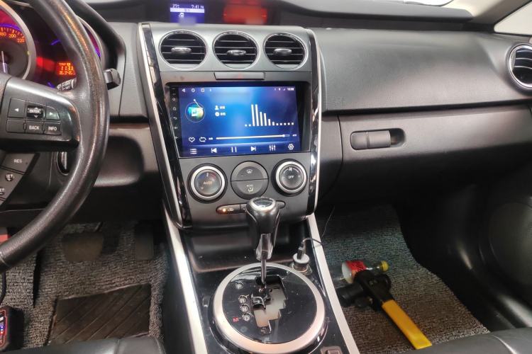 Used Mazda CX-7 2014 2.3T Smart All-Wheel-Drive Sport Edition Audio And AC Panel