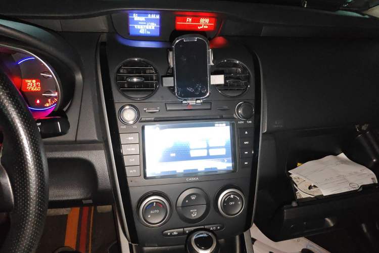 Used Mazda CX-7 2014 2.5L 2WD Luxury Edition Audio And AC Panel