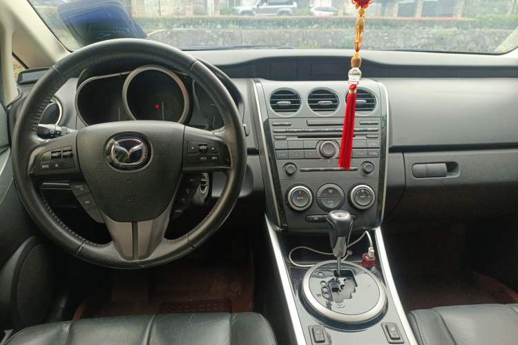 Used Mazda CX-7 2014 2.3T Smart All-Wheel-Drive Sport Edition Center Console