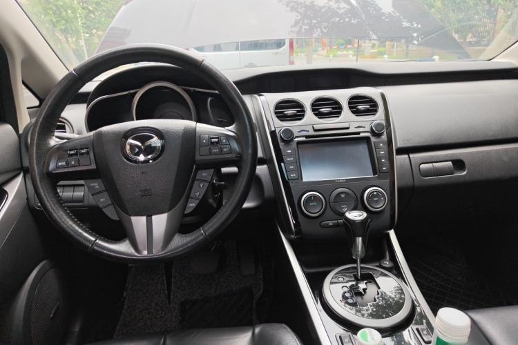 Used Mazda CX-7 2014 2.5L 2WD Premium Edition Center Console