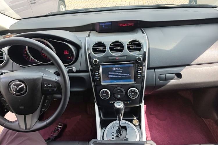 Used Mazda CX-7 2014 2.3T Smart All-Wheel-Drive Sport Edition Center Console
