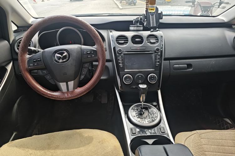 Used Mazda CX-7 2014 2.3T Smart All-Wheel-Drive Sport Edition Center Console