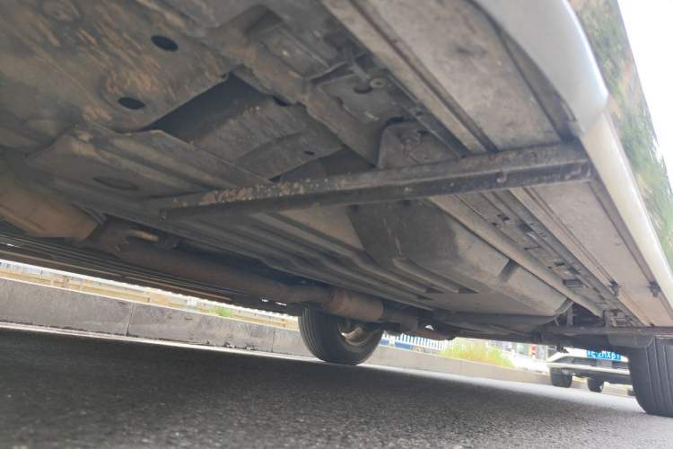 Used Mazda CX-7 2014 2.5L 2WD Premium Edition Chassis Front Left
