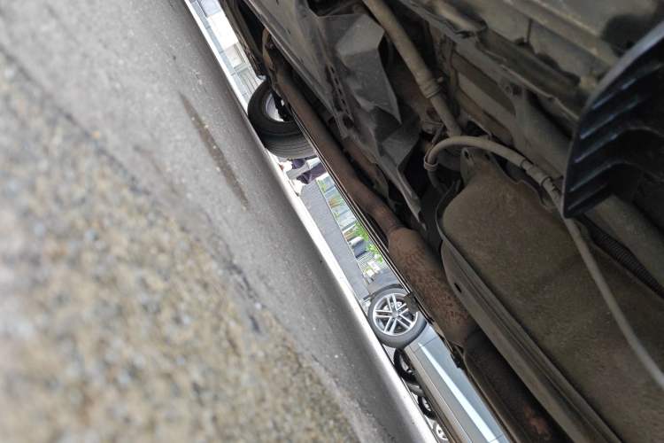 Used Mazda CX-7 2014 2.5L 2WD Fashion Edition Chassis Rear Left