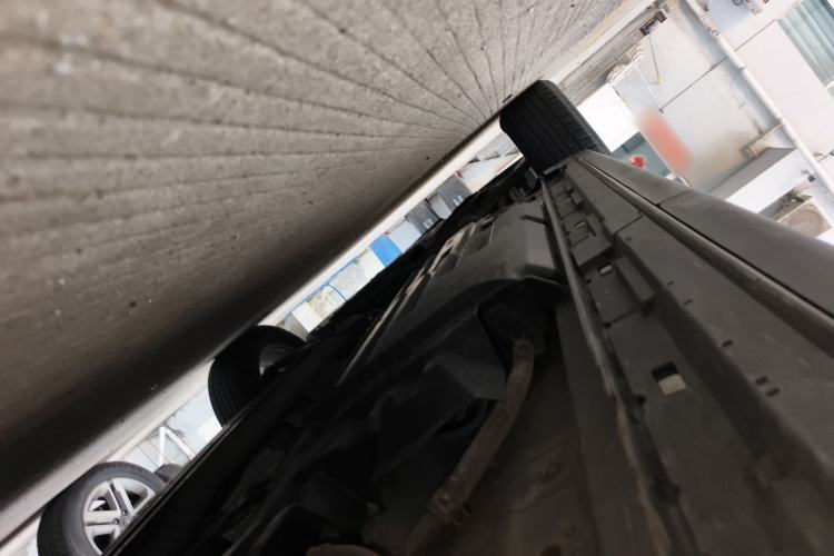 Used Mazda CX-7 2014 2.5L 2WD Luxury Edition Chassis Rear Left