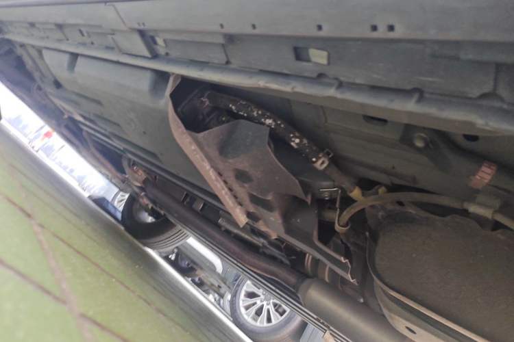 Used Mazda CX-7 2014 2.5L 2WD Luxury Edition Chassis Rear Left