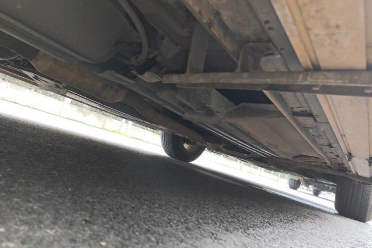 Used Mazda CX-7 2014 2.5L 2WD Premium Edition Chassis Rear Right