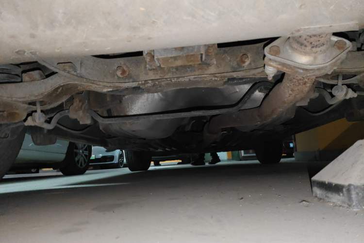 Used Mazda CX-7 2014 2.5L 2WD Luxury Edition Chassis Rear