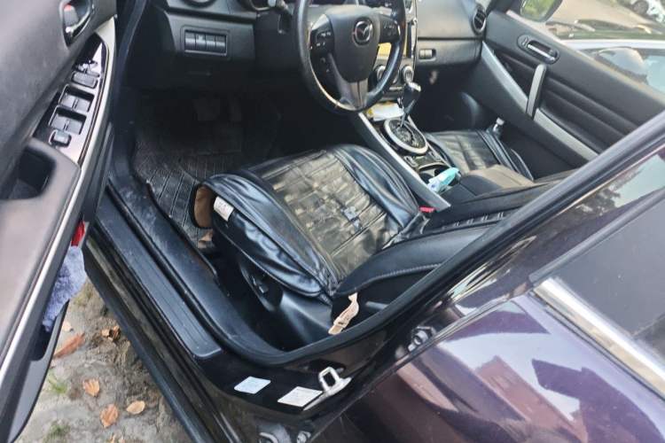 Used Mazda CX-7 2014 2.5L 2WD Premium Edition Driver Seat