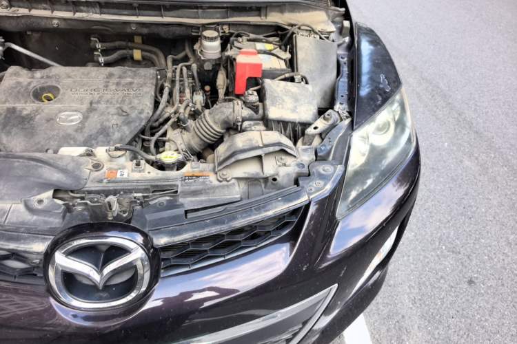 Used Mazda CX-7 2014 2.5L 2WD Luxury Edition Engine Bay Left
