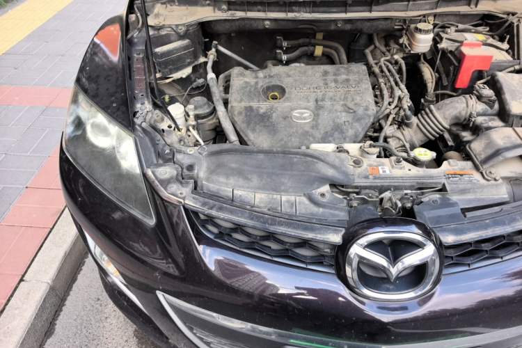 Used Mazda CX-7 2014 2.5L 2WD Luxury Edition Engine Bay Right