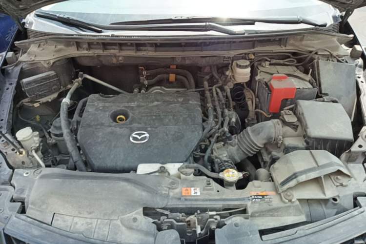 Used Mazda CX-7 2014 2.5L 2WD Luxury Edition Engine Bay