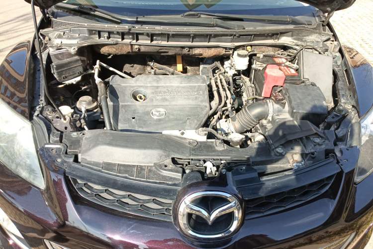 Used Mazda CX-7 2014 2.5L 2WD Fashion Edition Engine Bay