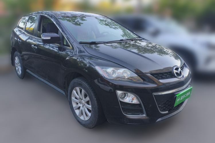 Used Mazda CX-7 2014 2.5L 2WD Fashion Edition Front Right 45 Deg