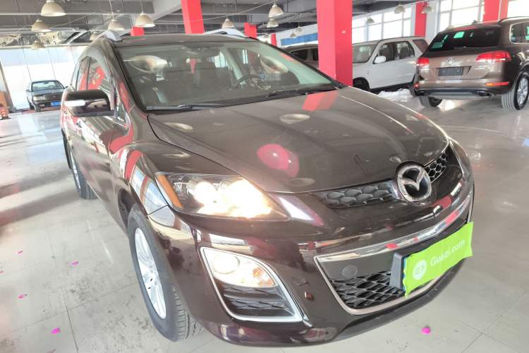 Used Mazda CX-7 2014 2.5L 2WD Fashion Edition Front Right 45 Deg