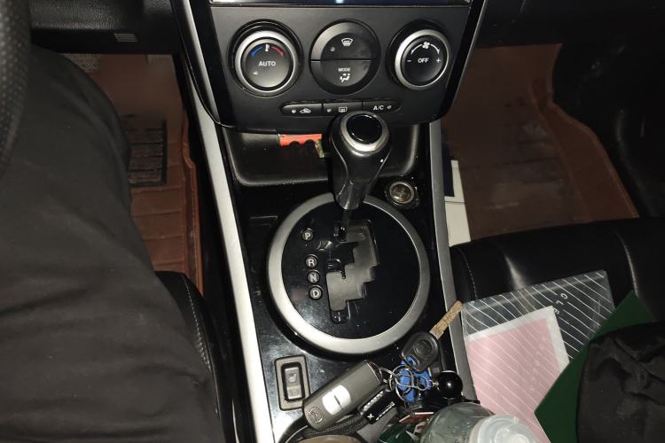 Used Mazda CX-7 2014 2.5L 2WD Luxury Edition Gear Lever