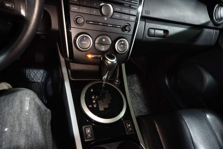 Used Mazda CX-7 2014 2.5L 2WD Luxury Edition Gear Lever