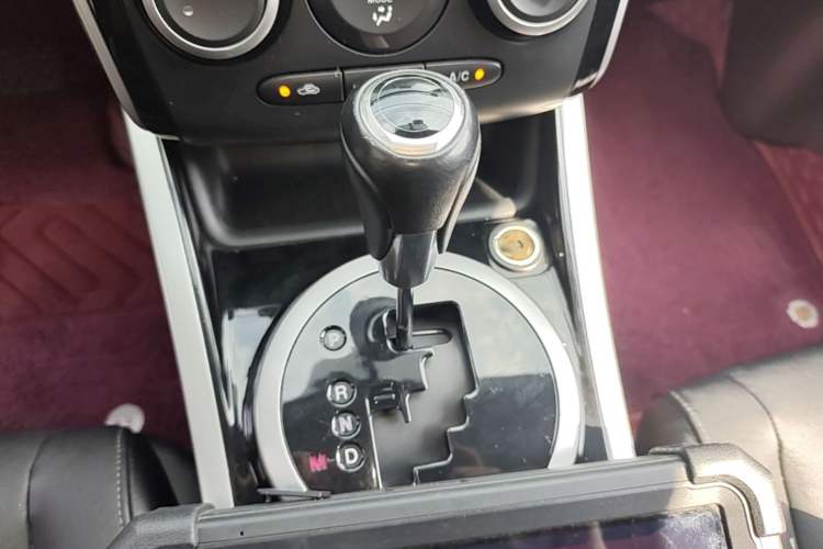 Used Mazda CX-7 2014 2.3T Smart All-Wheel-Drive Sport Edition Gear Lever