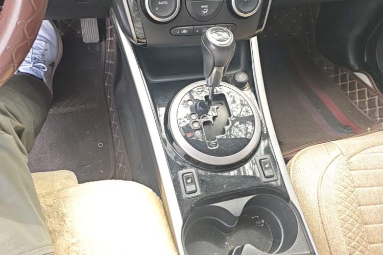 Used Mazda CX-7 2014 2.3T Smart All-Wheel-Drive Sport Edition Gear Lever