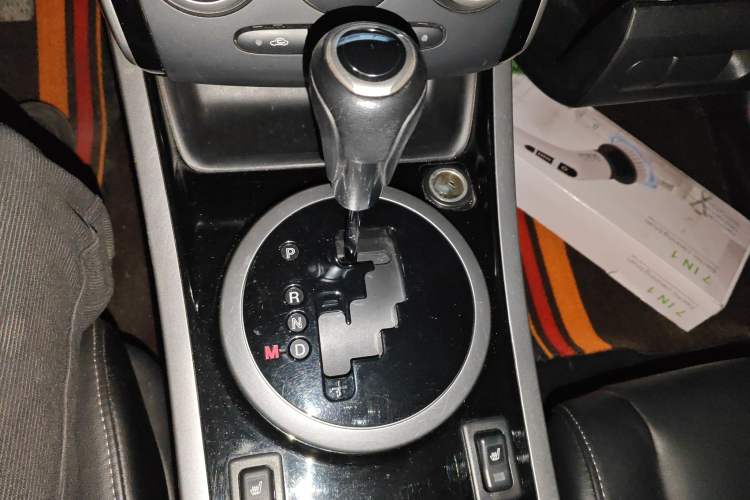 Used Mazda CX-7 2014 2.5L 2WD Luxury Edition Gear Lever