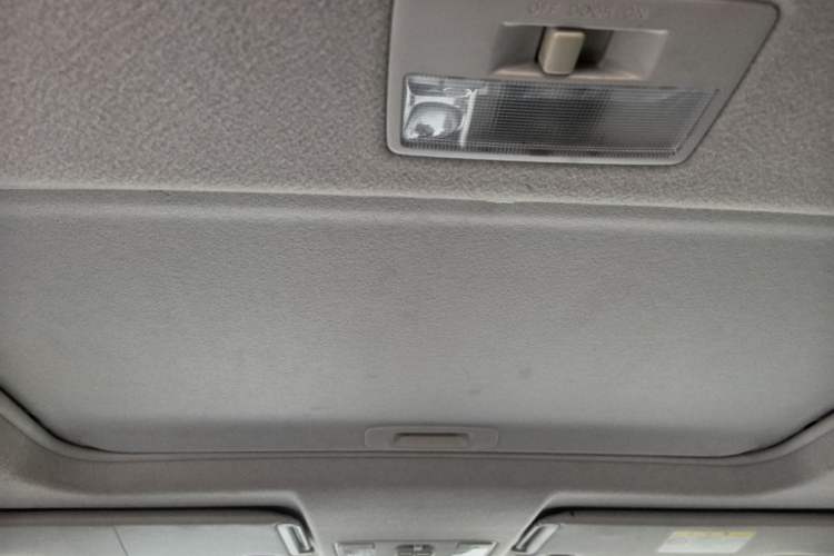 Used Mazda CX-7 2014 2.5L 2WD Luxury Edition Headliner